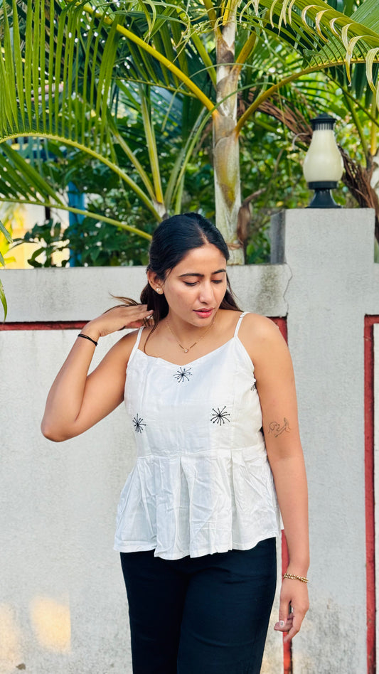 Saanj – White Handcrafted Cotton Top